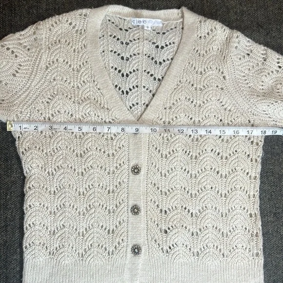 Cleo Women's Cream Cardigan Sweater sz XS - Picture 6 of 9